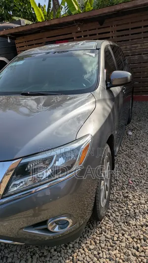 Nissan Pathfinder S 4dr SUV 4WD (3.5L 6cyl CVT) 2015 Gray