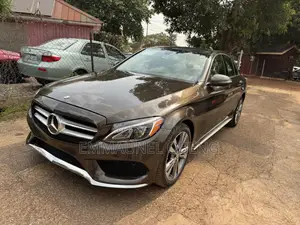 Mercedes-Benz C300 2017 Burgundy