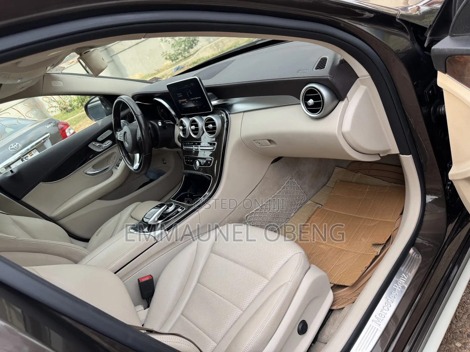 Mercedes-Benz C300 2017 Burgundy