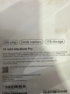 New Laptop Apple MacBook Pro 2025 M5 14-inch 24GB Apple M5 SSHD+SSD 1T