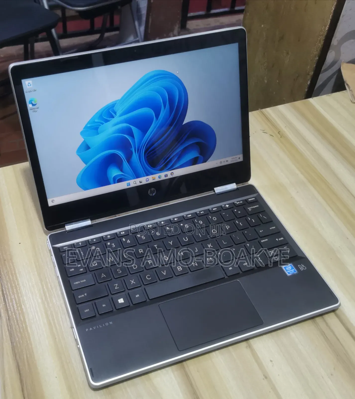 Laptop HP Pavilion X360 11 4GB Intel Pentium SSD 128GB