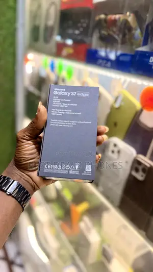 New Samsung Galaxy S7 edge 32 GB Gold