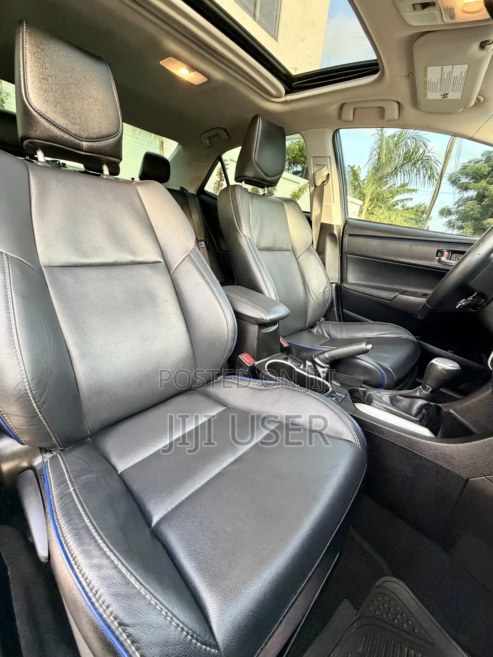 Toyota Corolla XSE (1.8L 4cyl 2A) 2018