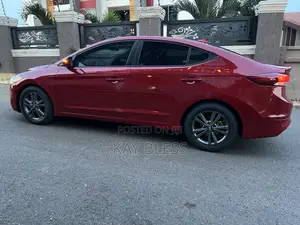 Hyundai Elantra 2017 Red