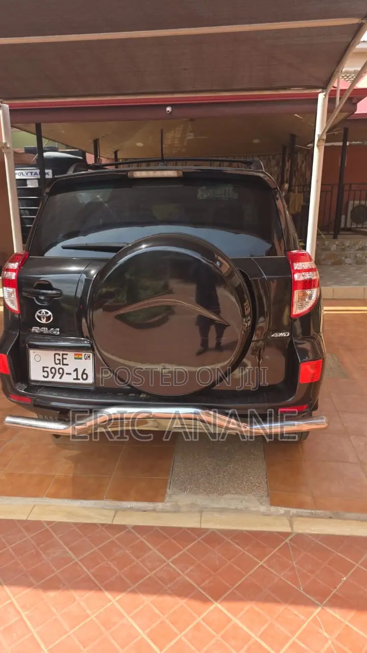 Toyota RAV4 2012 Black