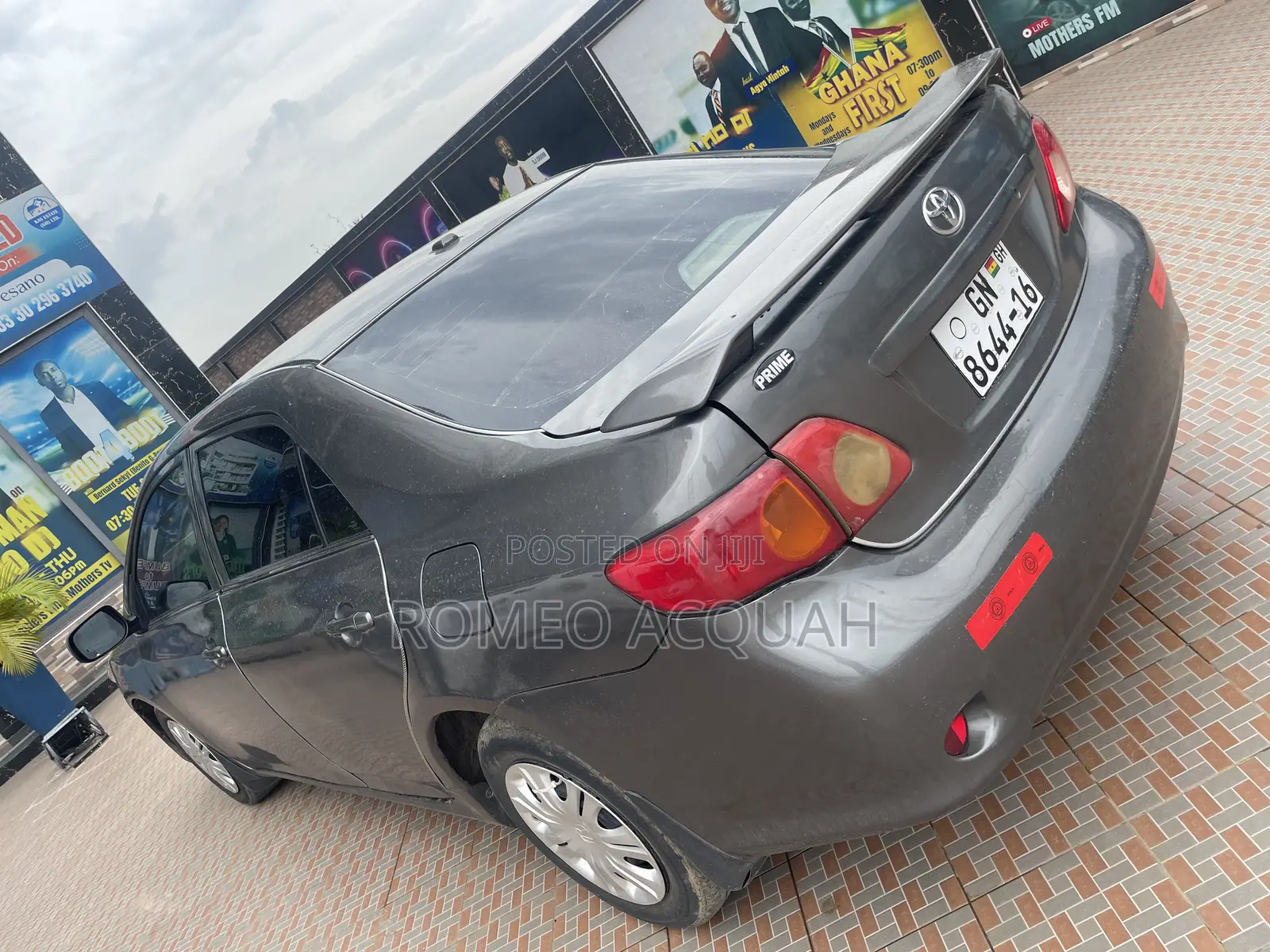 Toyota Corolla 2009 Gray