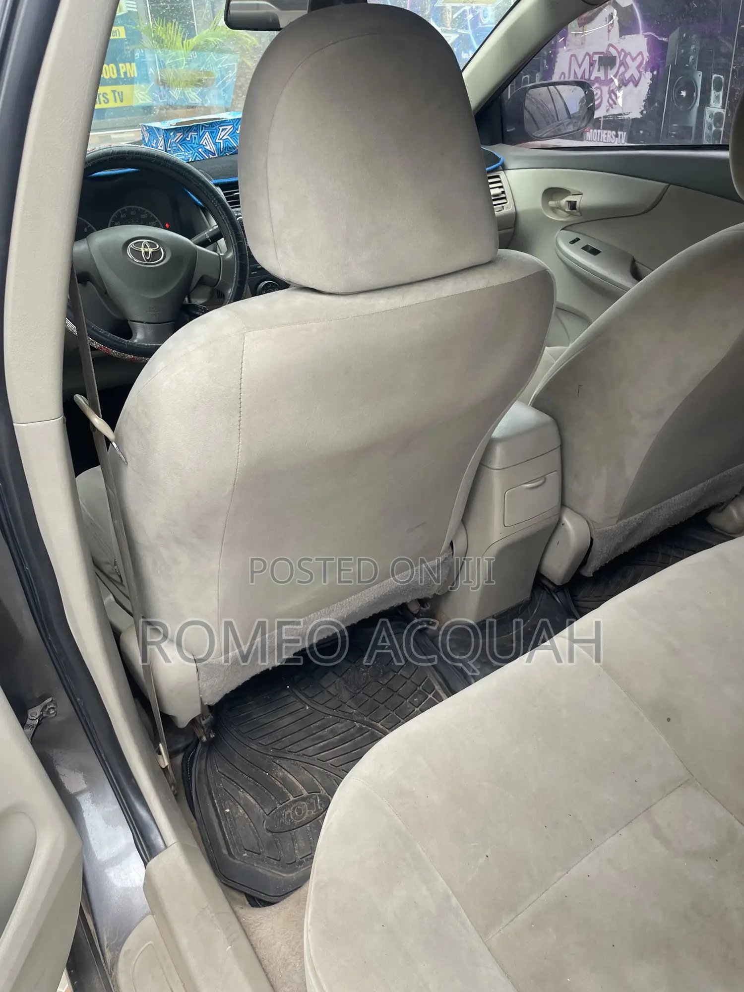 Toyota Corolla 2009 Gray