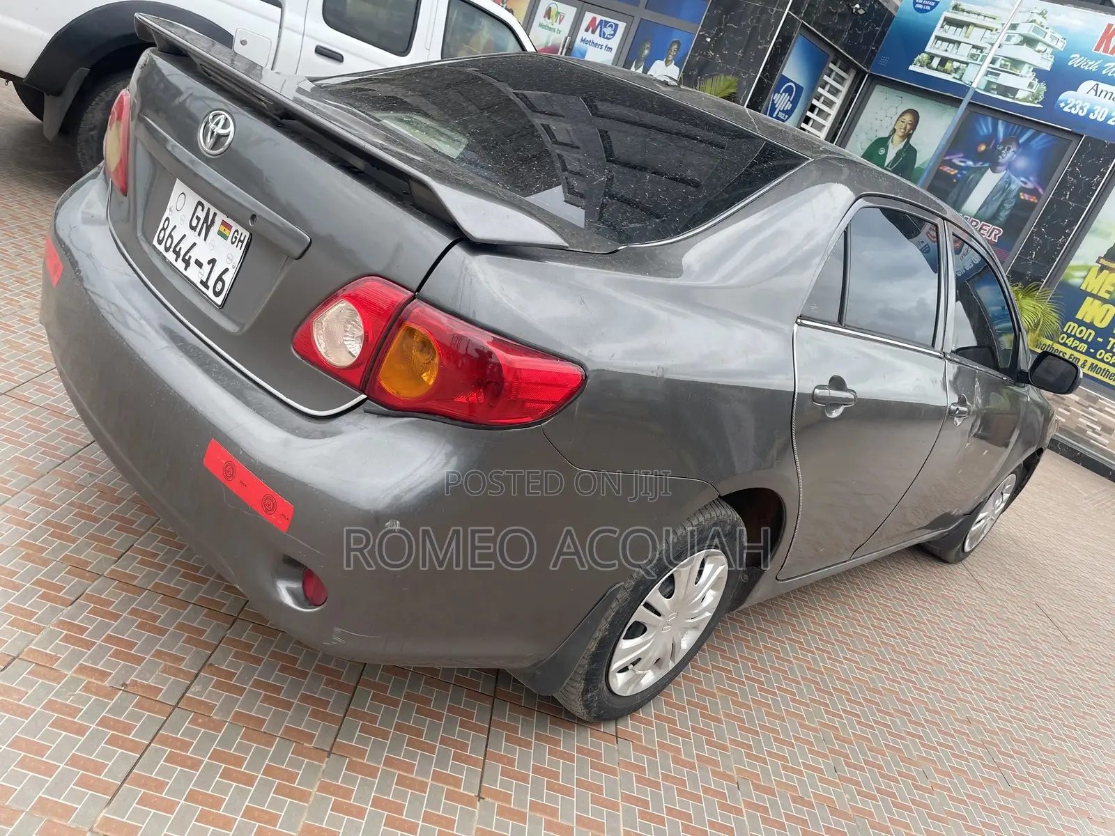 Toyota Corolla 2009 Gray