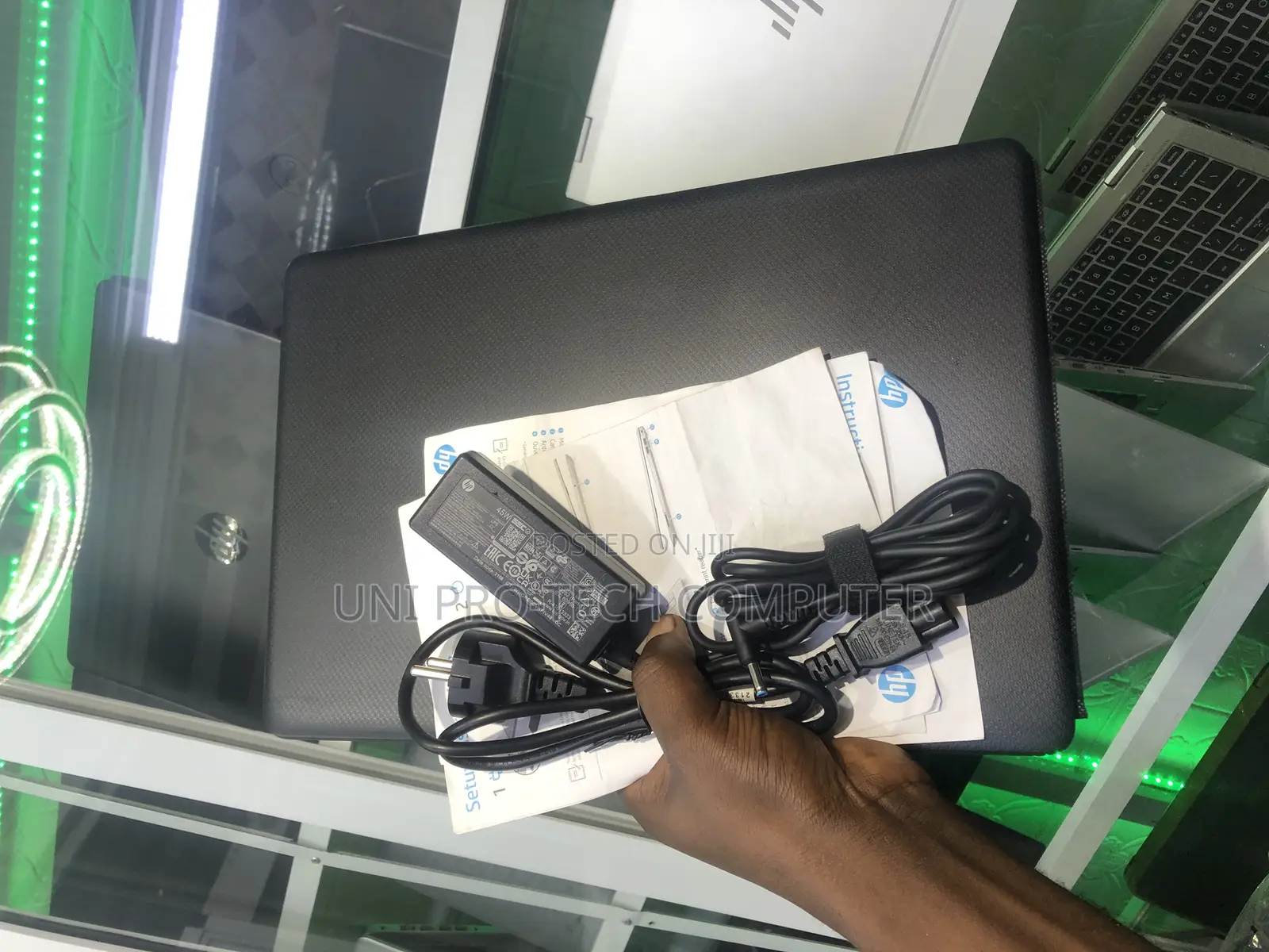 New Laptop HP 15-da3007nia 4GB Intel HDD 1T