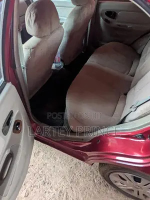 Hyundai Verna 2012 Red