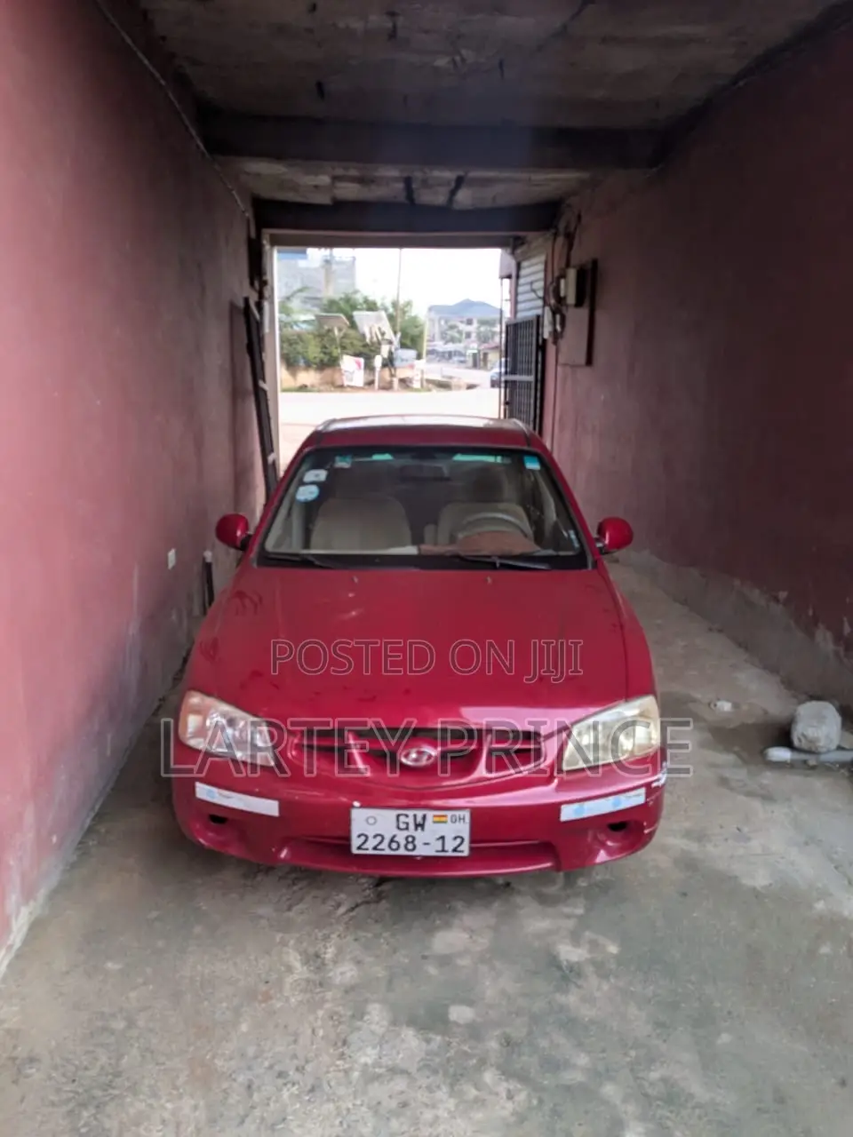 Hyundai Verna 2012 Red
