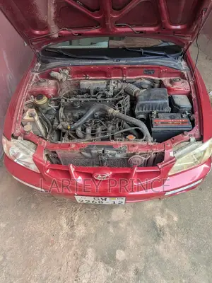 Hyundai Verna 2012 Red