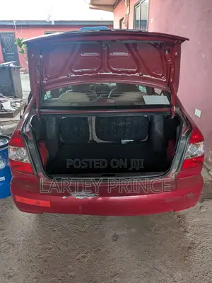 Hyundai Verna 2012 Red