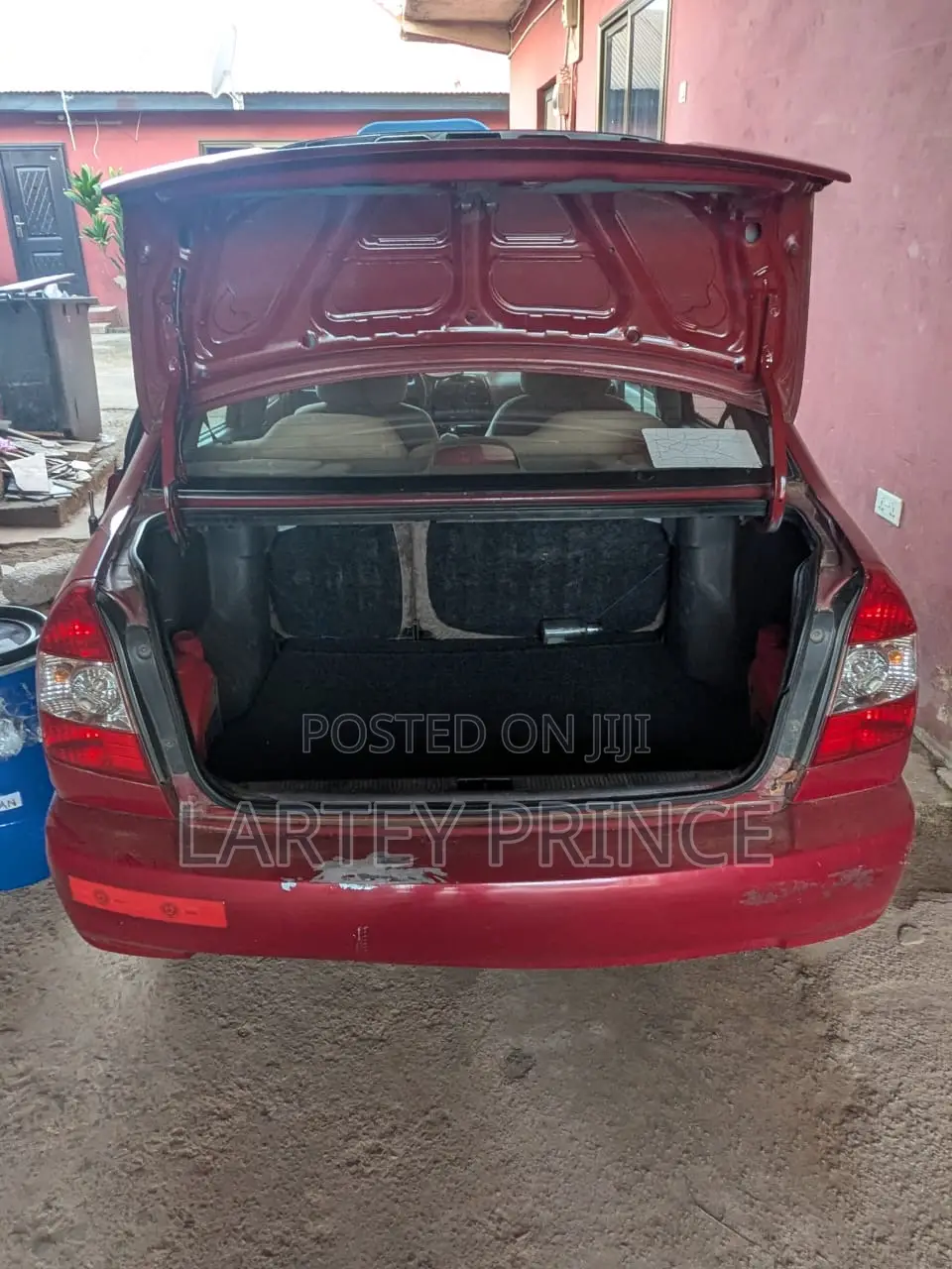 Hyundai Verna 2012 Red