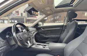 Honda Accord Touring 2.0T 2020 Gray