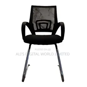 Visitor Chair C3 – Ergonomic Modern Guest