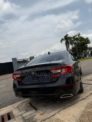 Honda Accord Sport 2.0T 2020 Black