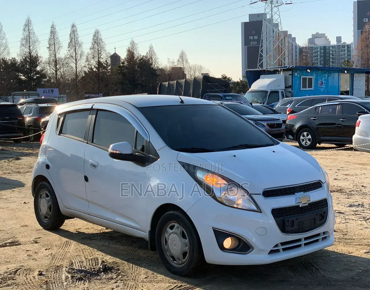 Chevrolet Spark 2015 White