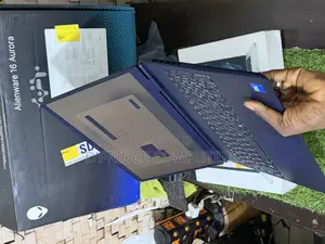 New Laptop Alienware 16 Aurora 16GB Intel Core 7 SSD 1T