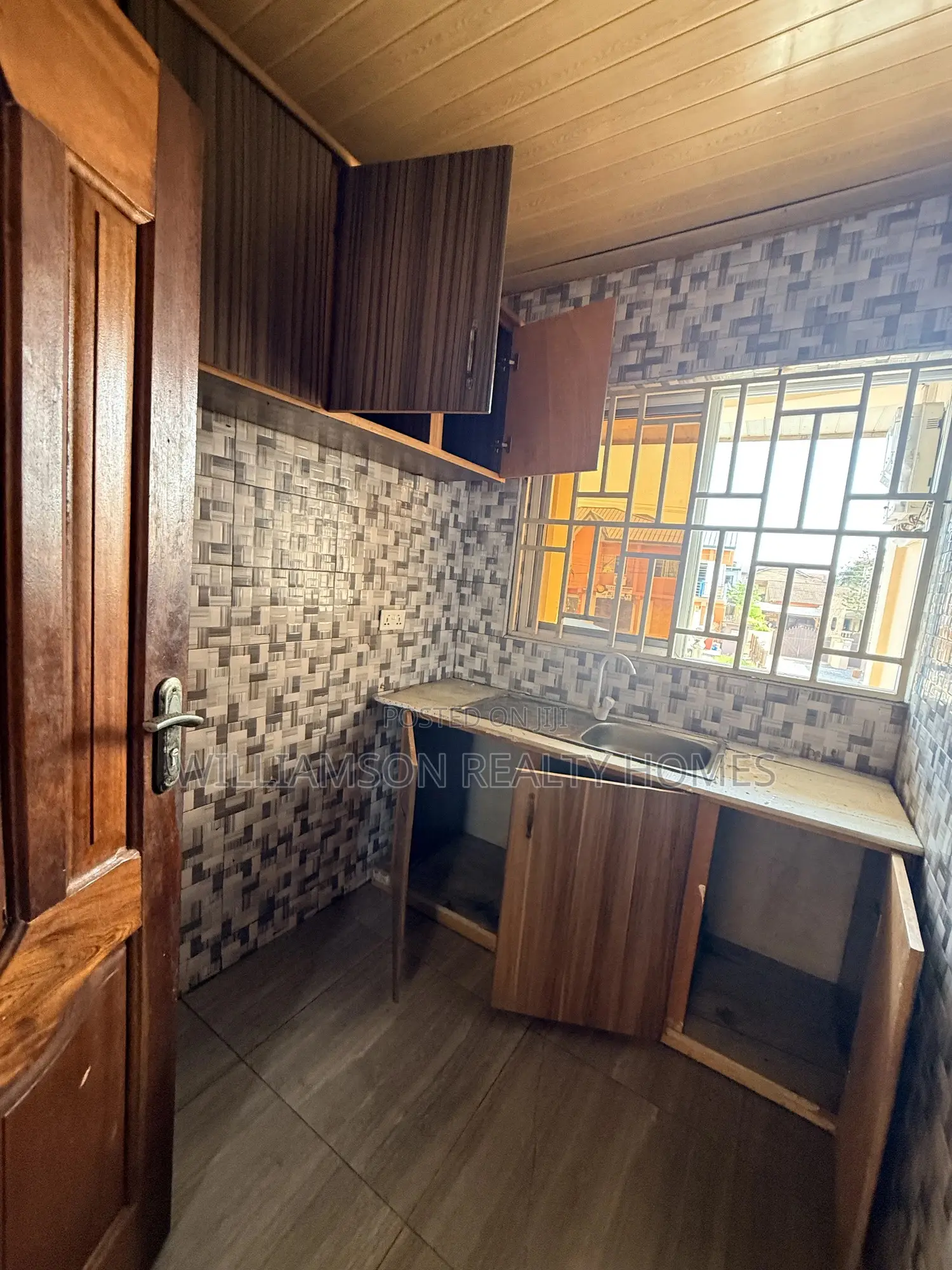 1bdrm Apartment in Hfc Estate Area, Spintex for rent