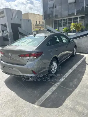 Hyundai Sonata SE 2019 Gray