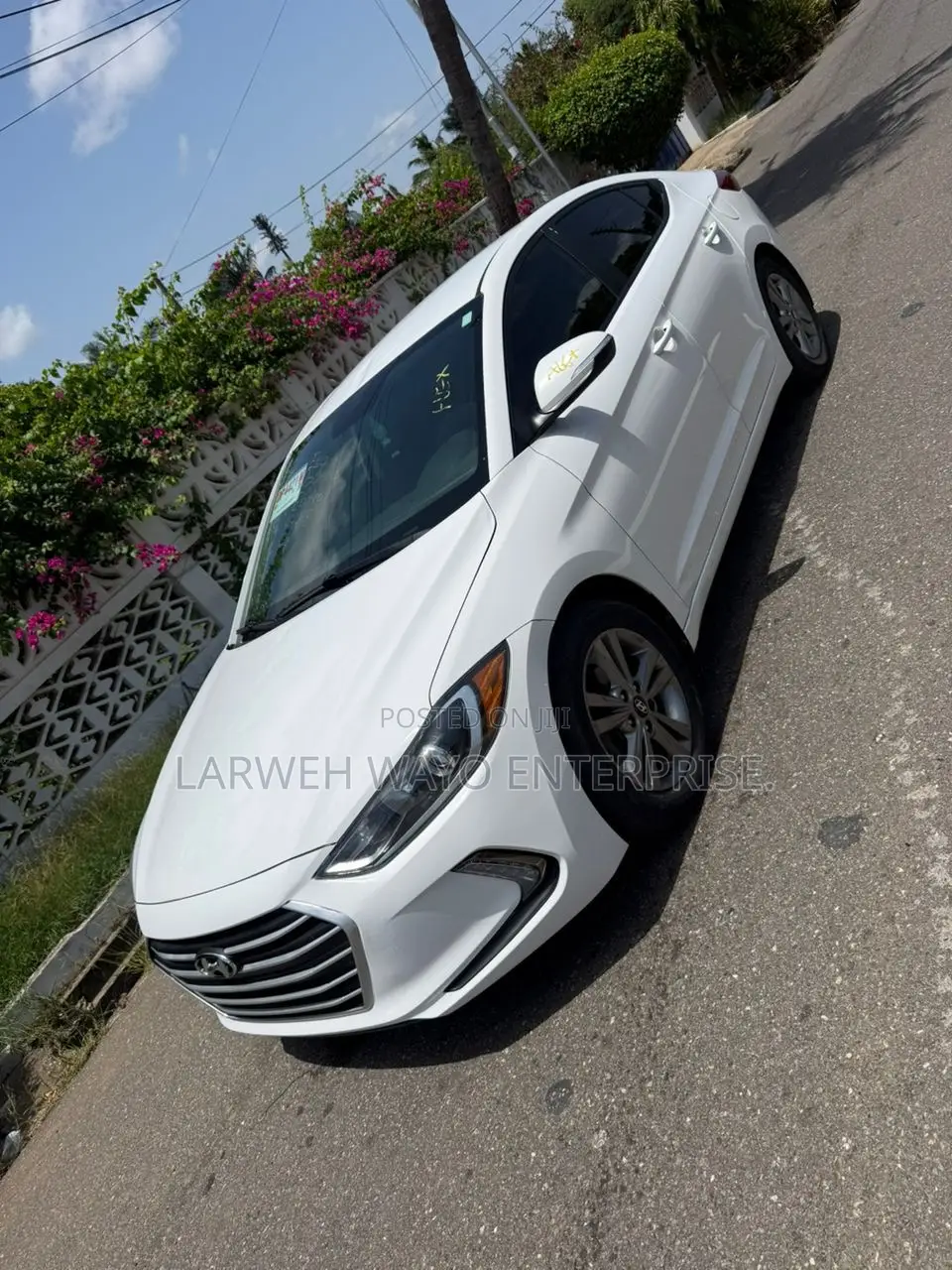 Hyundai Elantra Limited 2018 White
