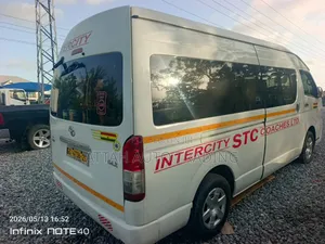 Toyota Grand HiAce 2012 White