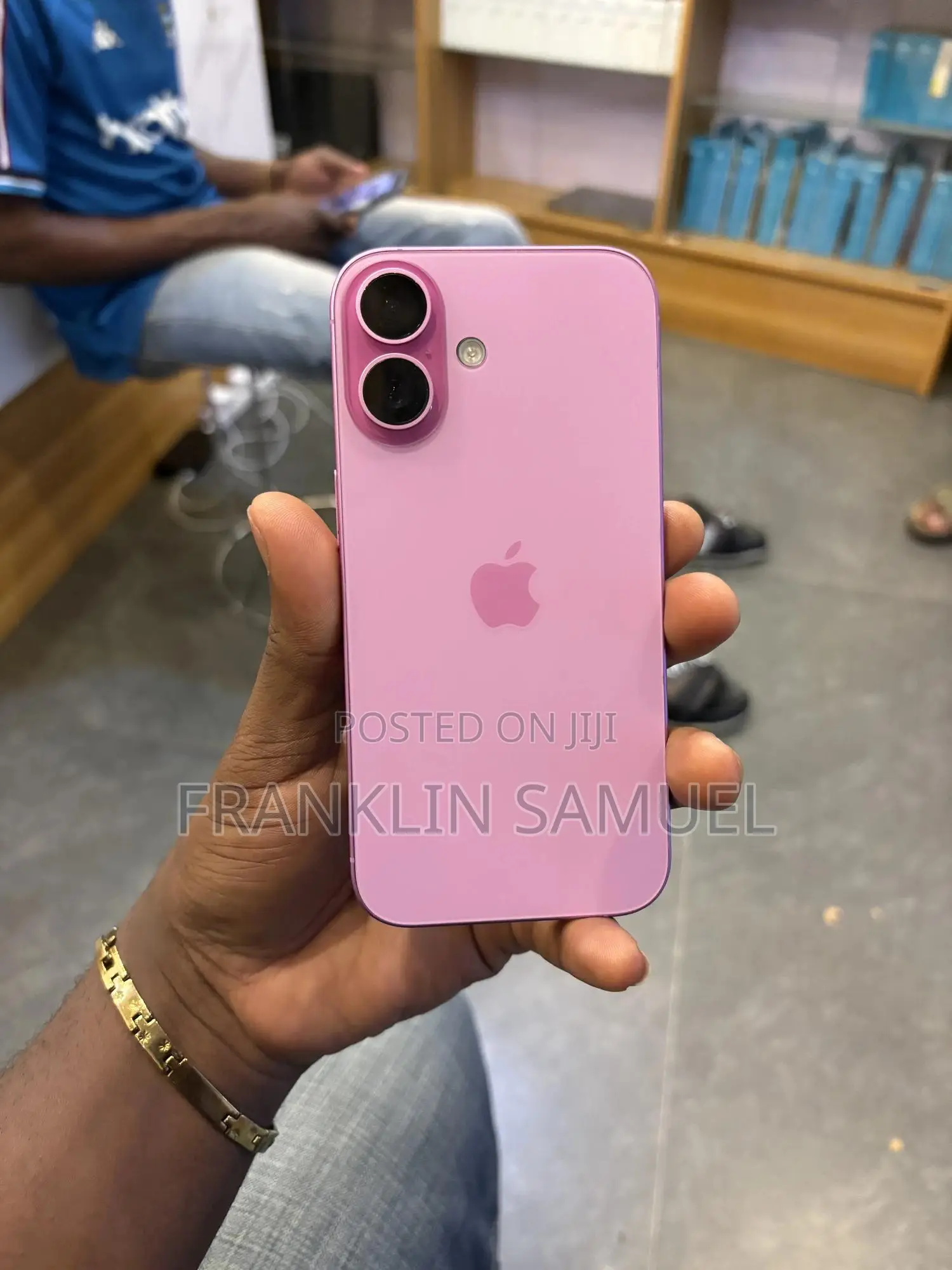 New Apple iPhone 16 256 GB Pink