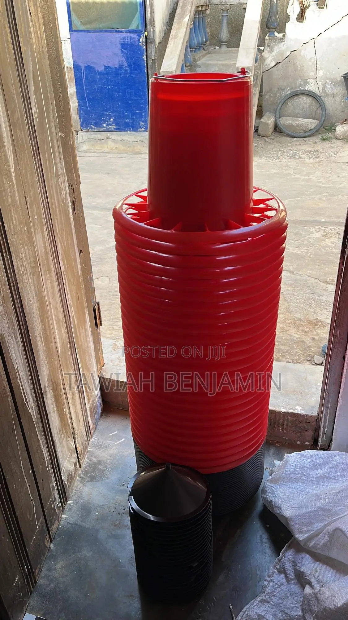 Chicken Feeder(12kg Feeder)