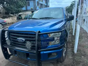 Ford F-150 XLT 2dr Regular Cab 4WD 6.5 ft. SB (3.5L 6cyl 6A) 2015 Blue