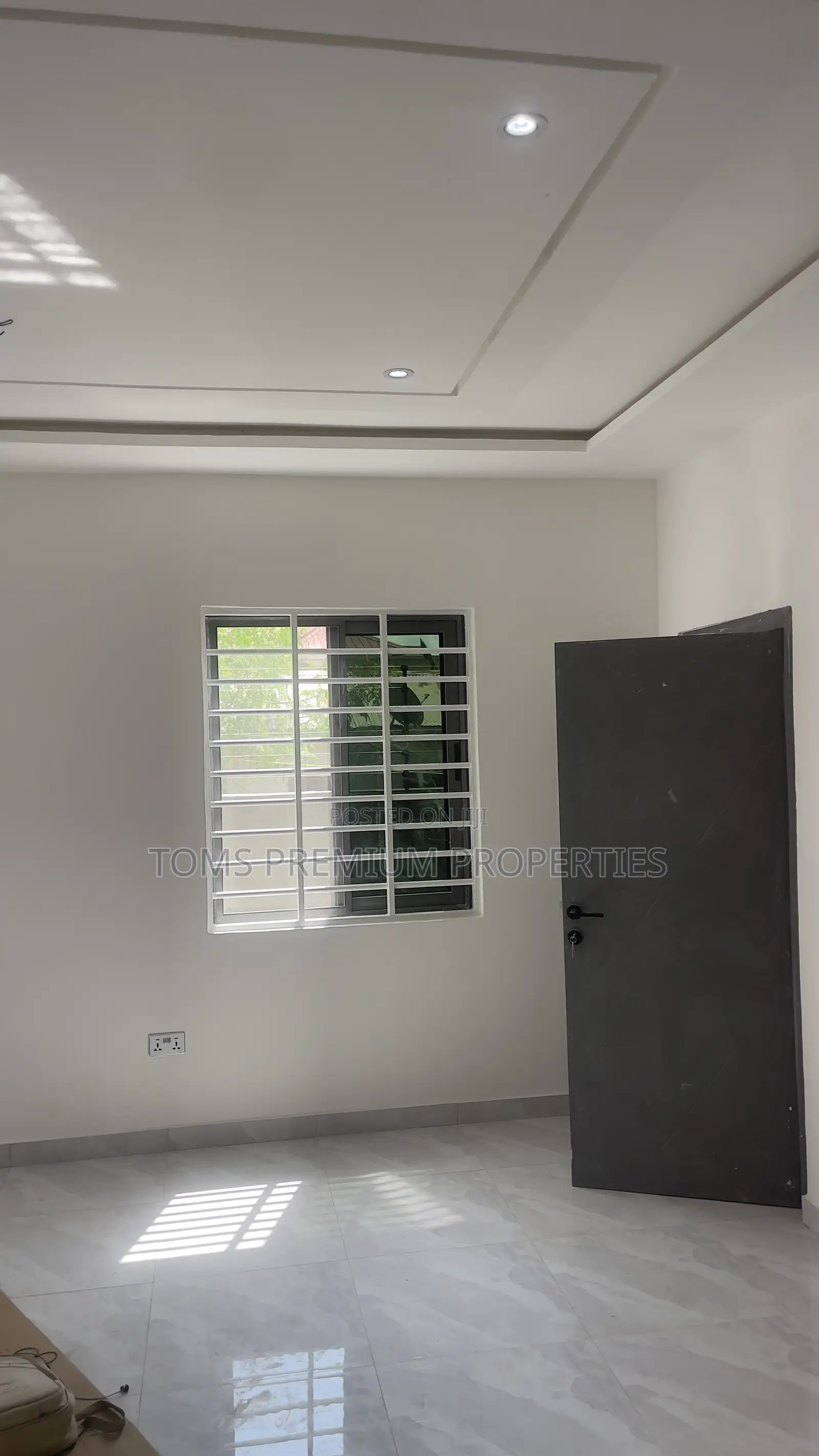 3bdrm House in West Trassaco, Ashaley Botwe for sale