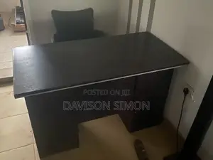 Neat Office Table For Sale