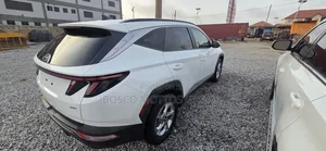 Hyundai Tucson 2023 White