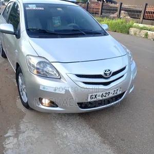 Toyota Yaris 1.5 Automatic 2009 Silver