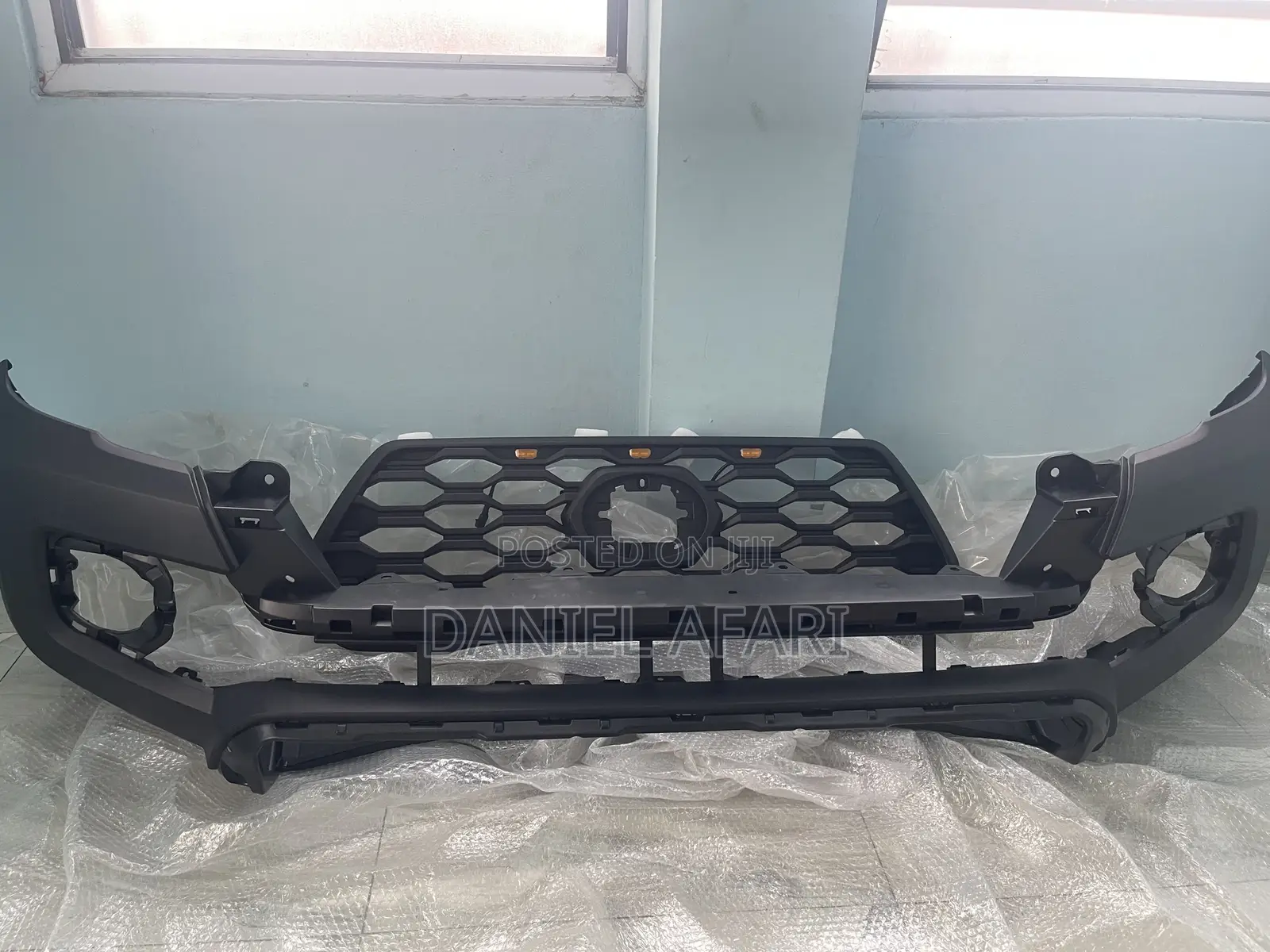 Tacoma 16-23 Front Set