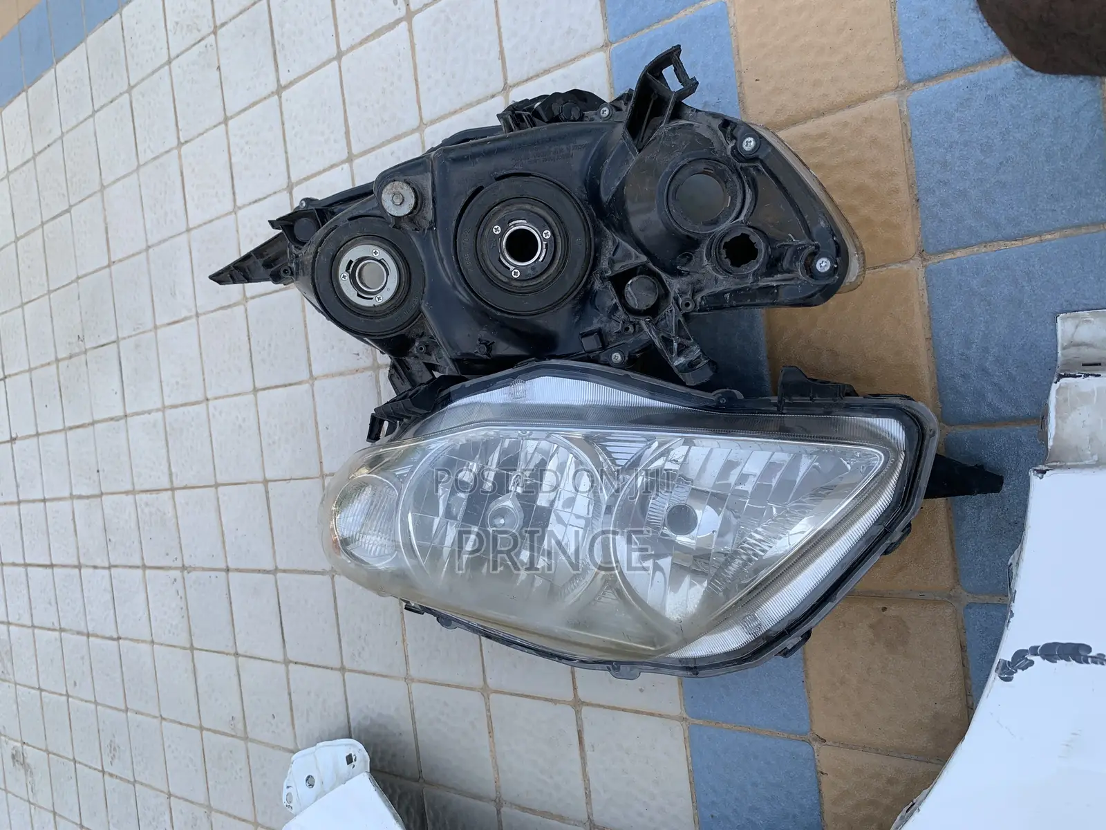 Corolla 2012 Headlight