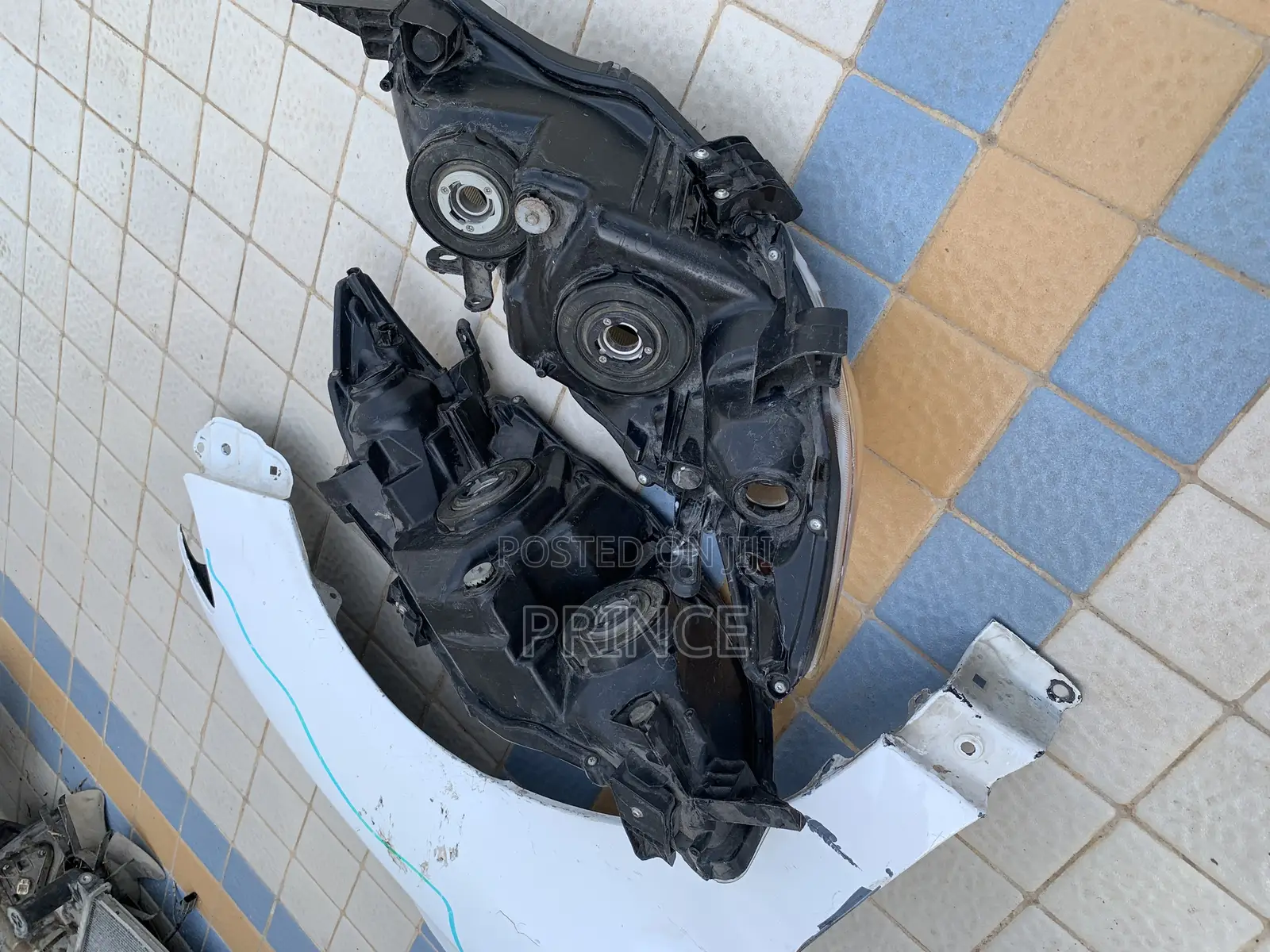 Corolla 2012 Headlight