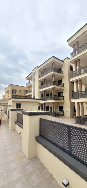 3bdrm Apartment in Gracious Properties, Haatso for rent