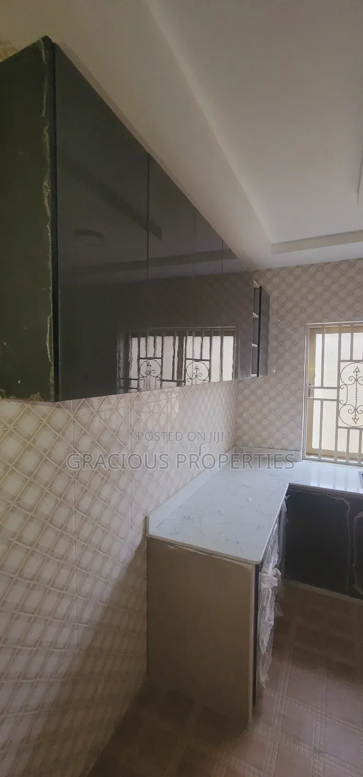 3bdrm Apartment in Gracious Properties, Haatso for rent