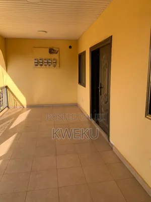 1bdrm Apartment in Estate Agency, Baatsona Total for rent