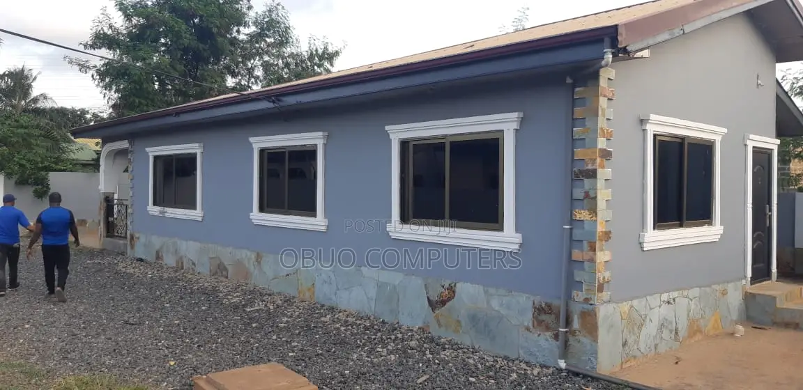 3bdrm House in Appolonia City for sale