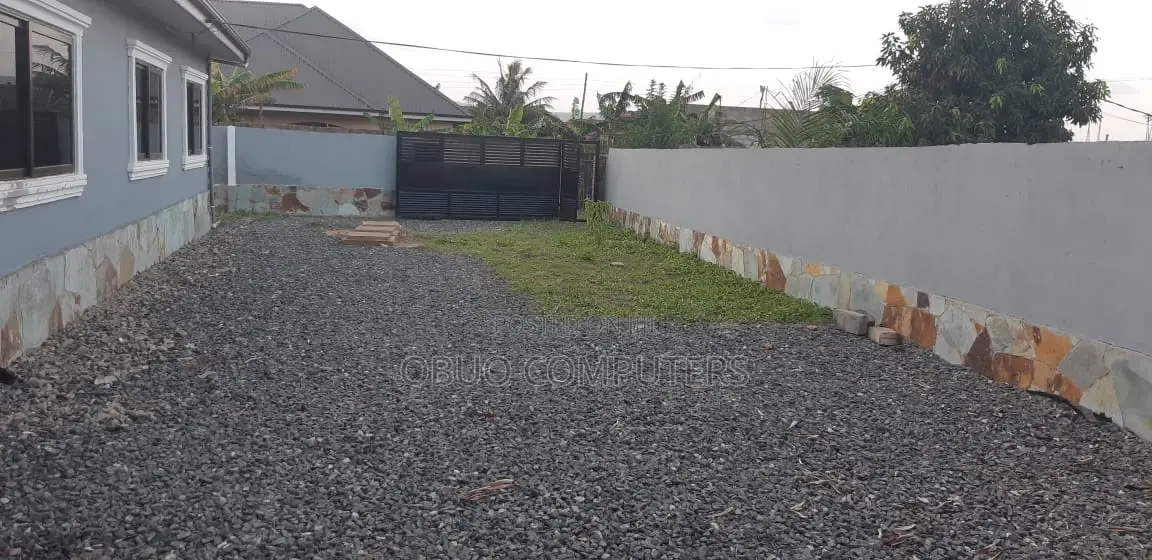 3bdrm House in Appolonia City for sale