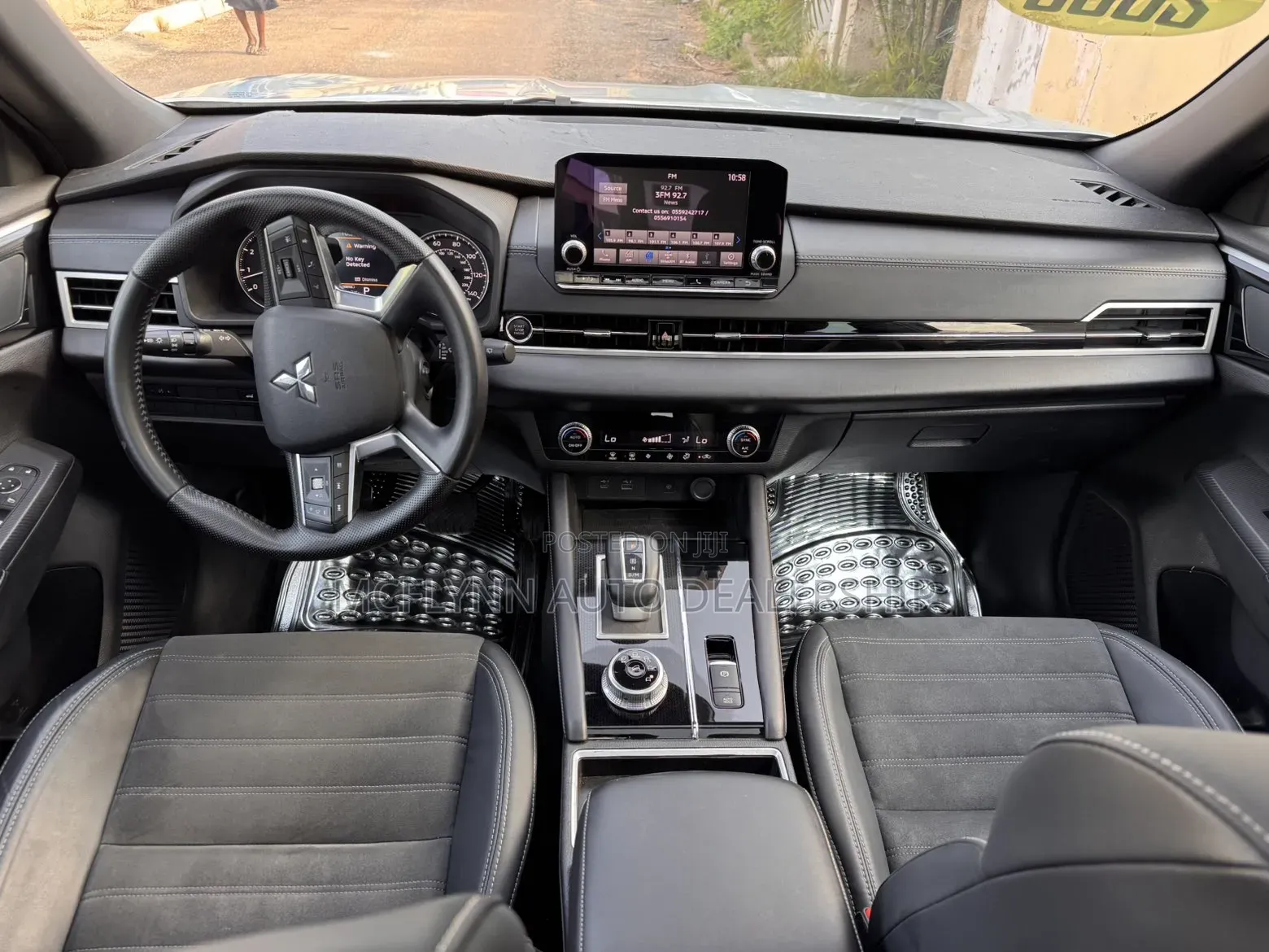 Mitsubishi Outlander SE 2022 Gray