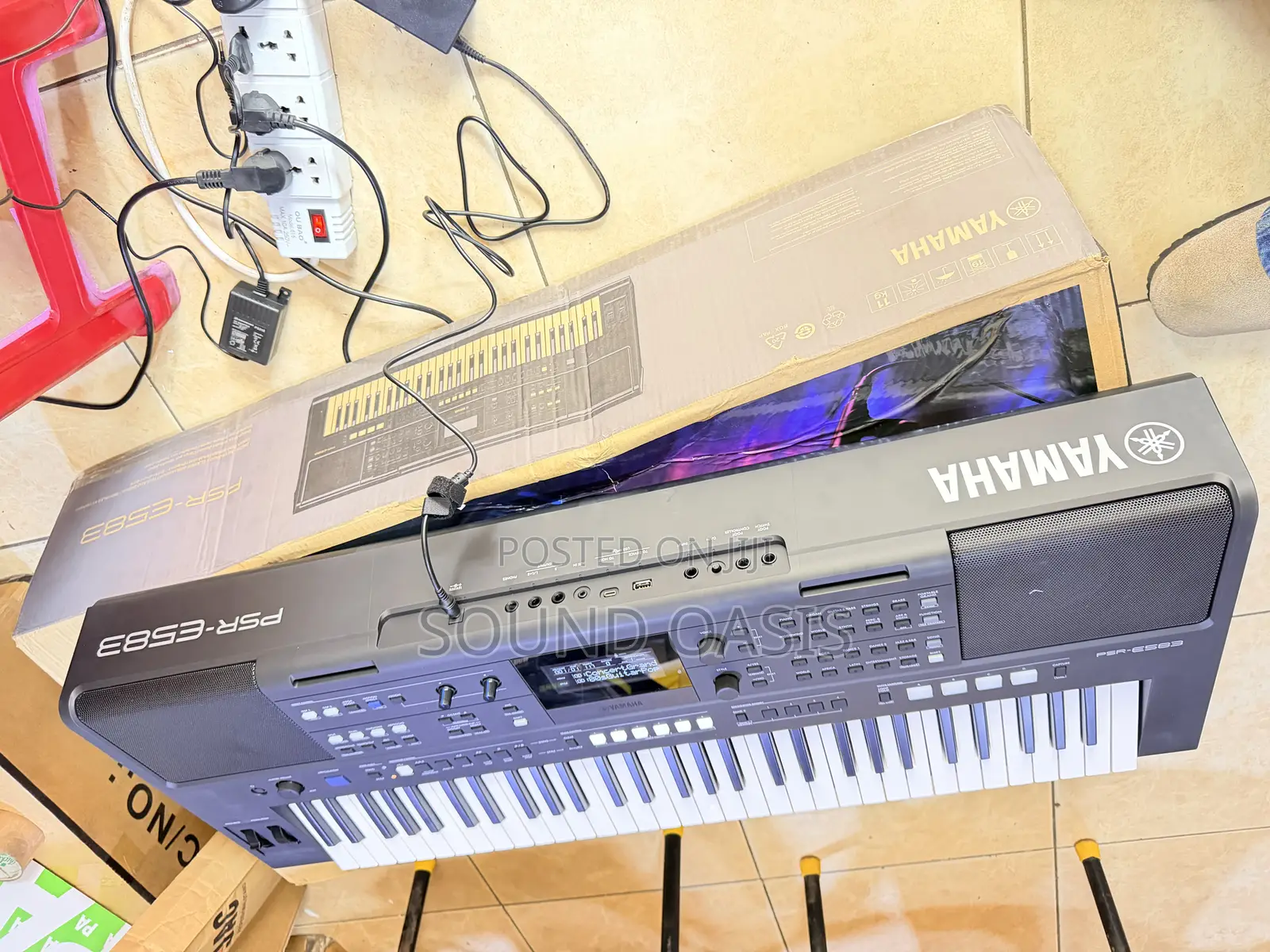 Yamaha PSR-E583 Portable Electronic Keyboard