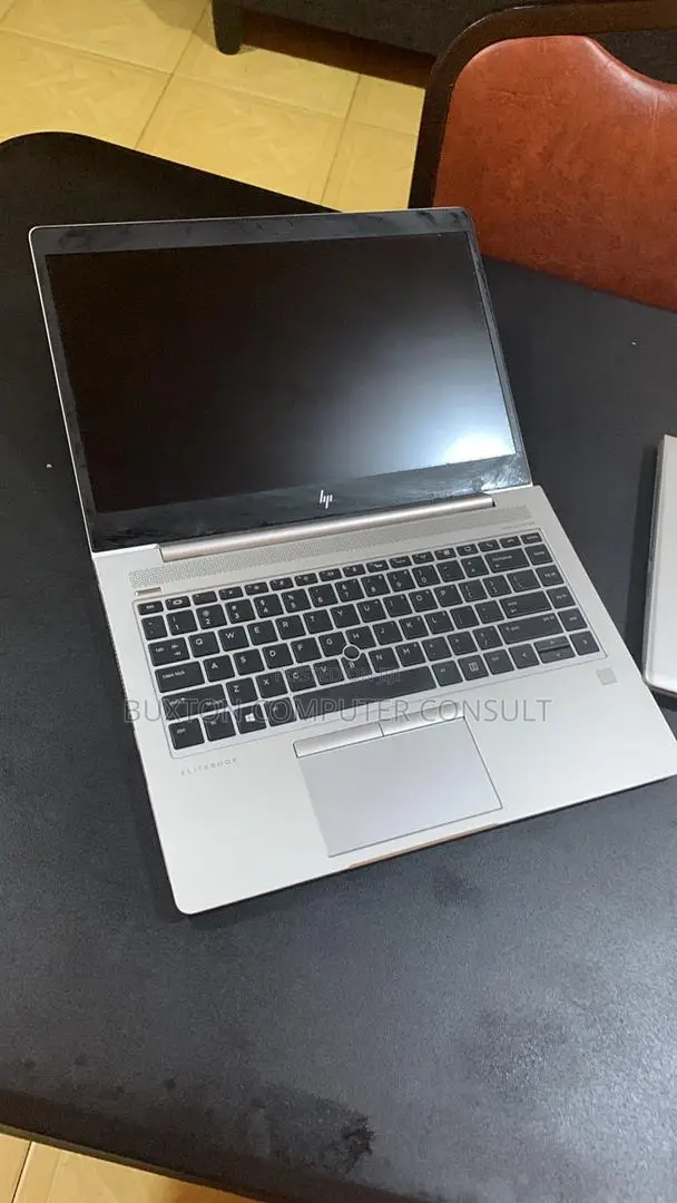 Laptop HP EliteBook 745 G6 16GB AMD Ryzen 7 SSD 256GB