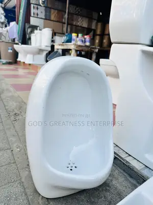 Urinal Pot