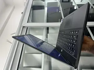 Laptop Alienware M16 R2 16GB Intel Core Ultra 7 SSD 1T