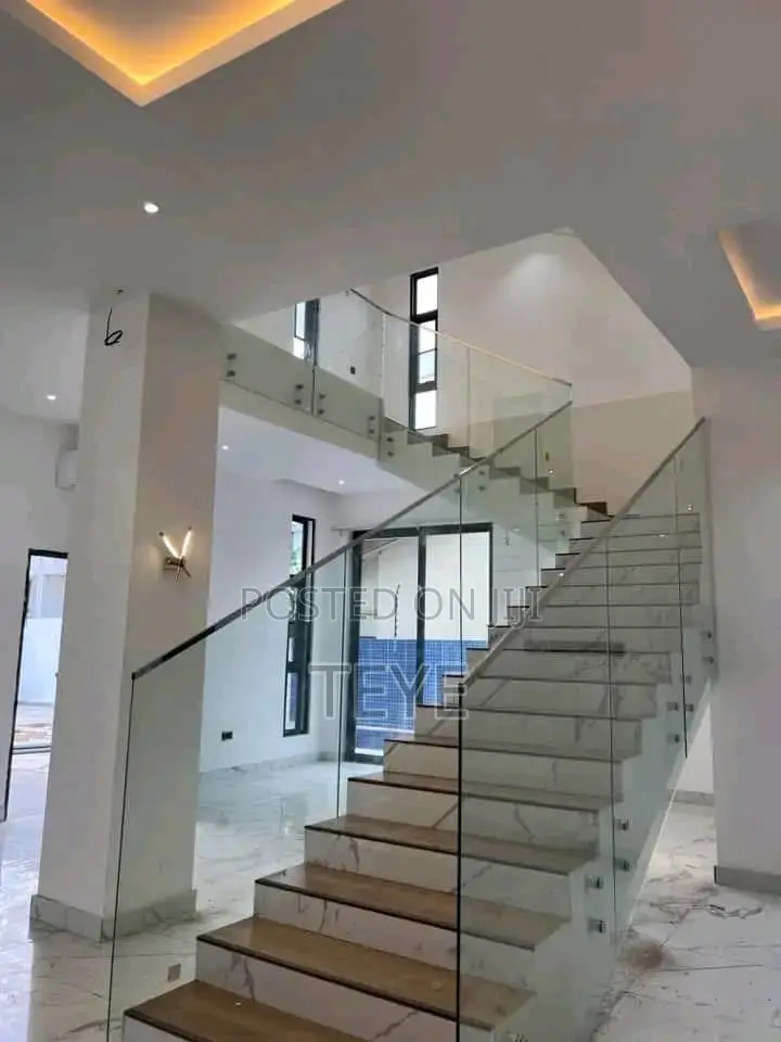 Daylight Aluminum