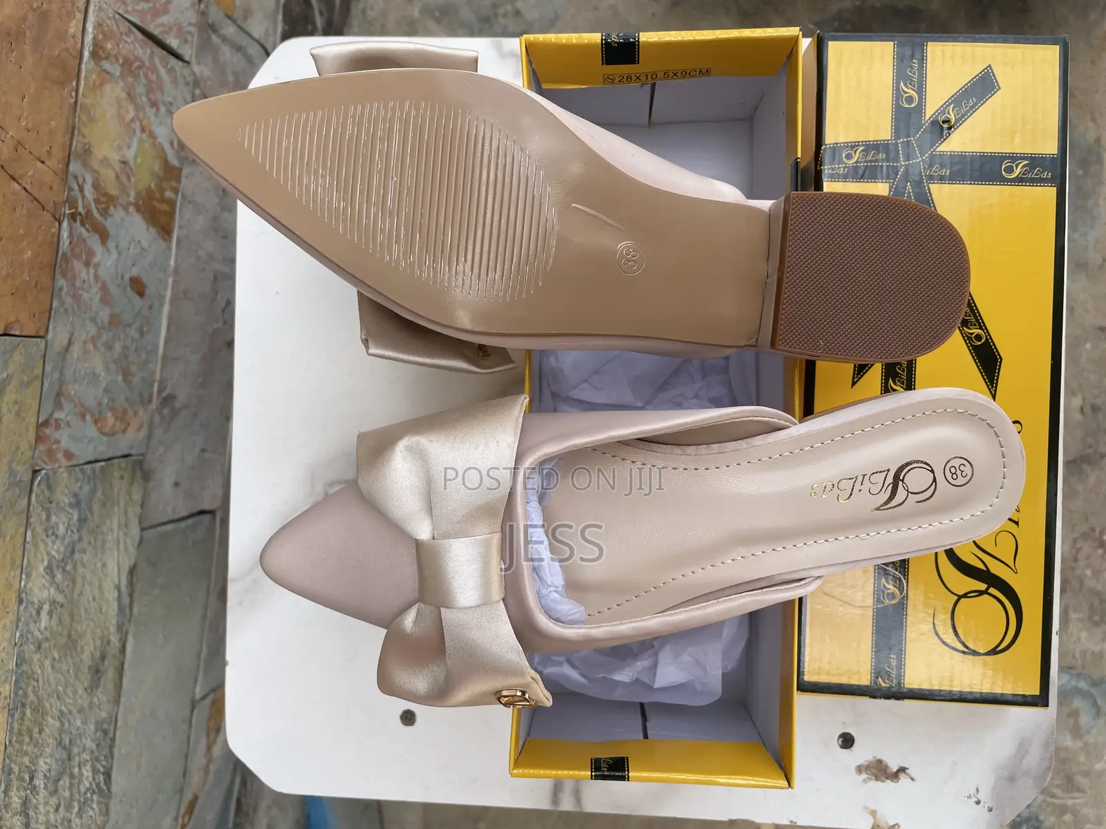 Women’S Bow Mules/Flats With Pointed Front