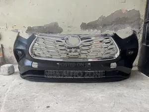 Toyota Highlander 2020-23 Le Front Bumper Complete